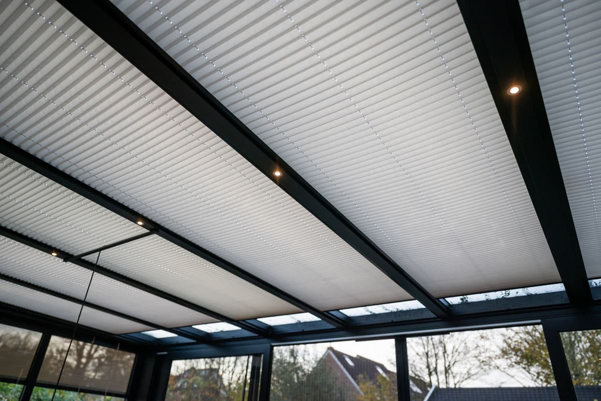 03-cubra-tuinkamer-hor-plisse-zonwering_project_mijnveranda