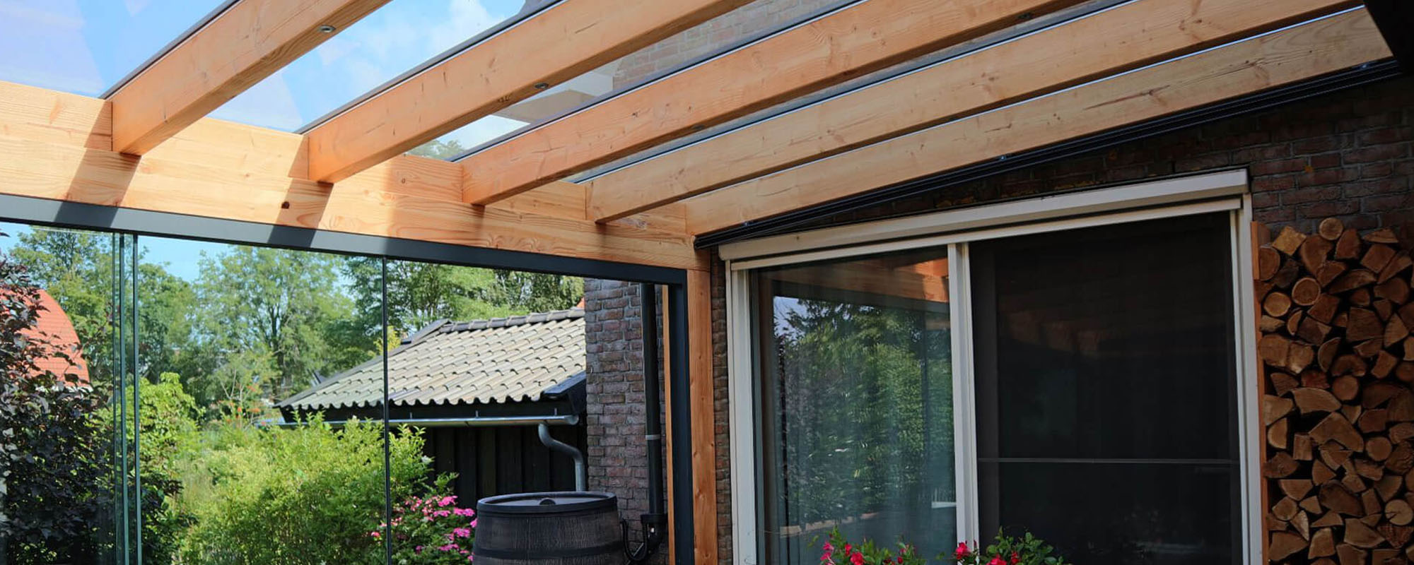 houten-tuinkamer-hellend-mijnveranda-hero-1