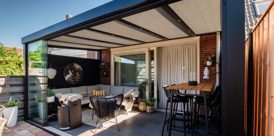 veranda zwart